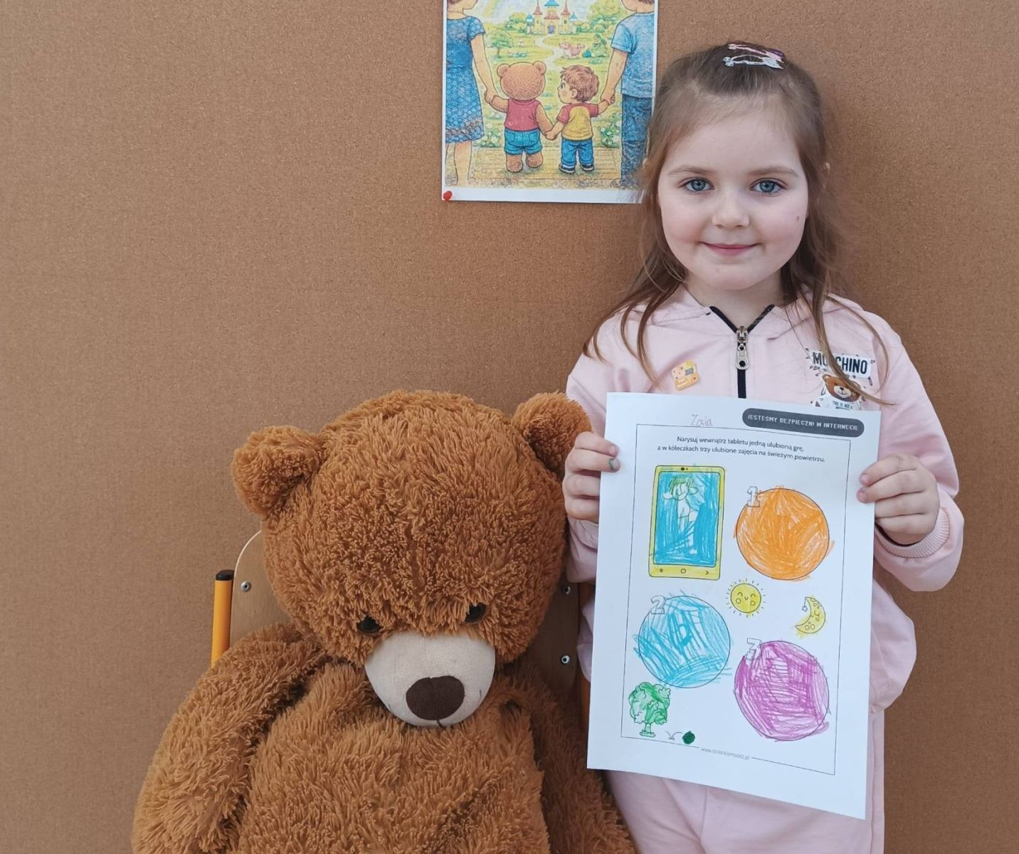 Zdjęcie: Dzień Bezpiecznego Internetu z Małym Misiem