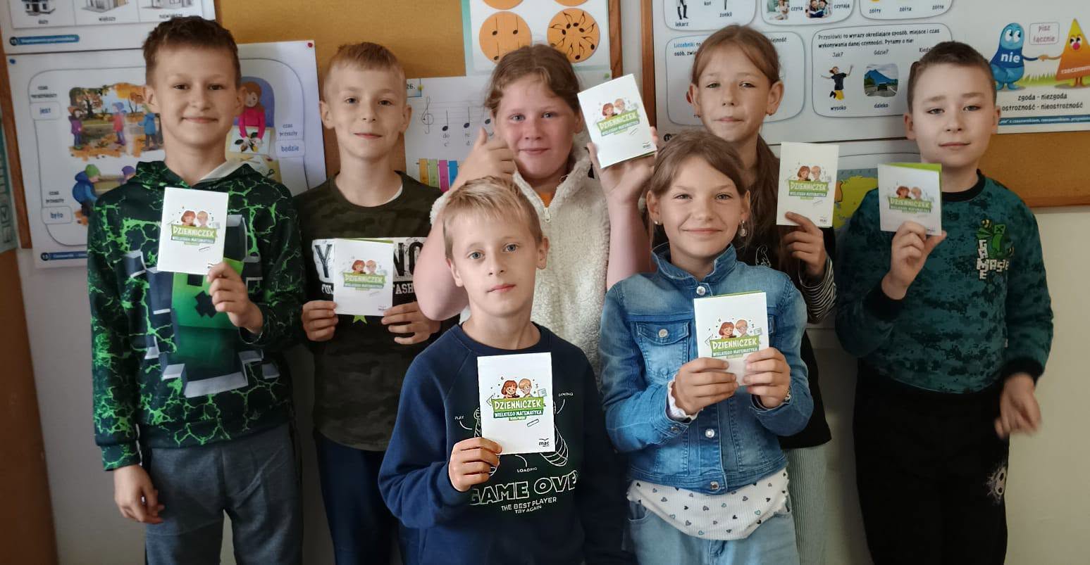 Zdjęcie: WZOROWI MATEMATYCY Z KLASY III